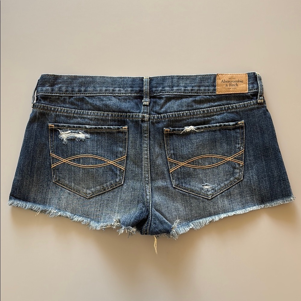 Abercrombie & Fitch Jean Shorts Distressed‎ Metallic Embellishments Size 6 Y2K - Picture 9 of 13